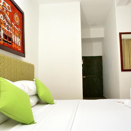 Green Ayurvedic Beach Resort Negombo Extérieur photo