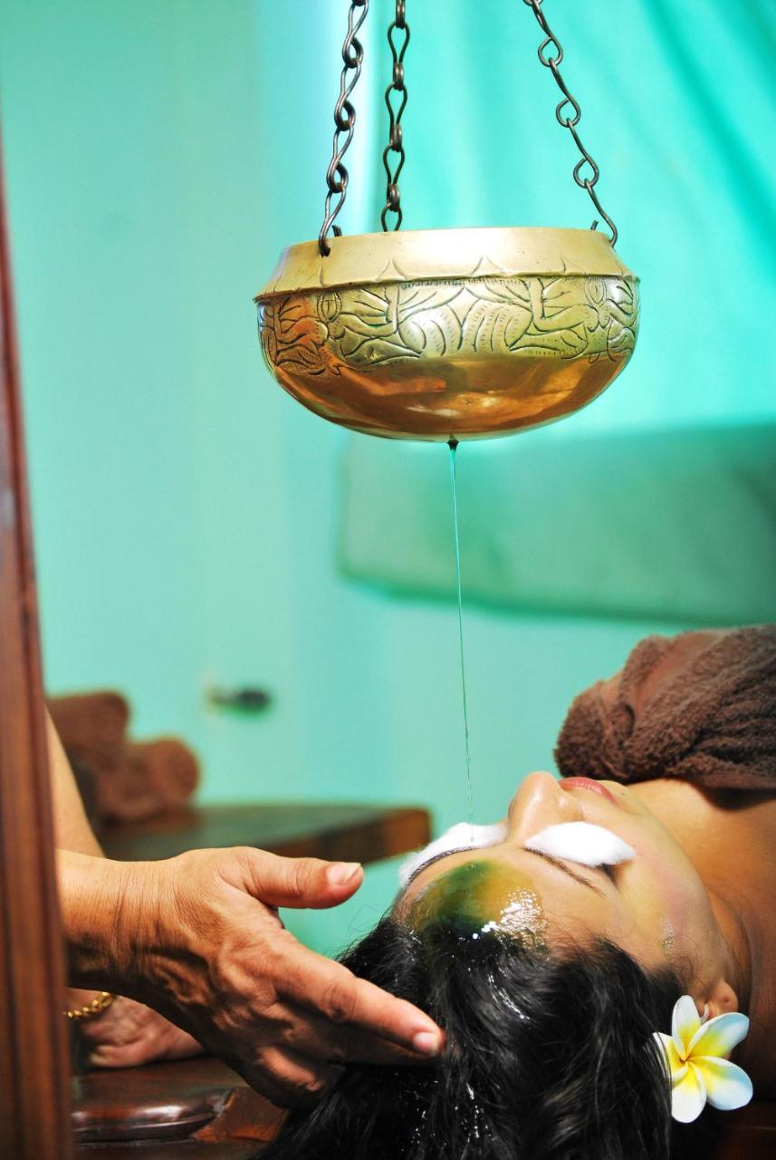 Green Ayurvedic Beach Resort Negombo Extérieur photo